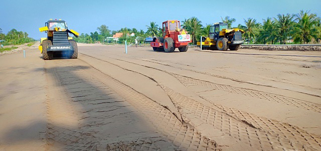 Thủ tướng ra “tối hậu thư”, chốt hạn giao mặt bằng các dự án trọng điểm - Ảnh 2.