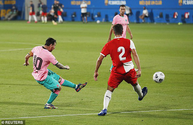 Messi lập cú đúp trong trận giao hữu thứ 2 của Barcelona - Ảnh 3.