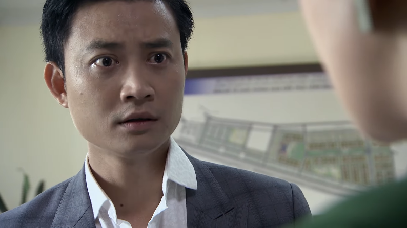 Lựa chọn số phận - Tập 68: Ph&uacute;t trước mắng Trang t&eacute; t&aacute;t, ph&uacute;t sau Tấn lại ngon ngọt dụ dỗ - Ảnh 3.