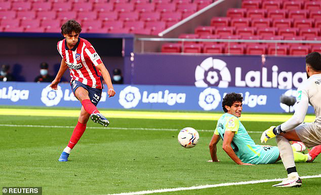 Atletico Madrid 6-1 Granada: Màn ra mắt hoàn hảo của Luis Suarez - Ảnh 2.