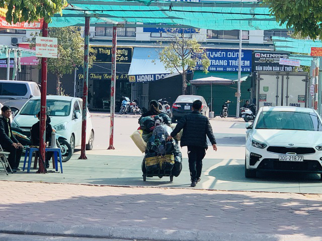 “Né” quản lý thị trường, tiểu thương chợ Ninh Hiệp đồng loạt đóng cửa - Ảnh 4.