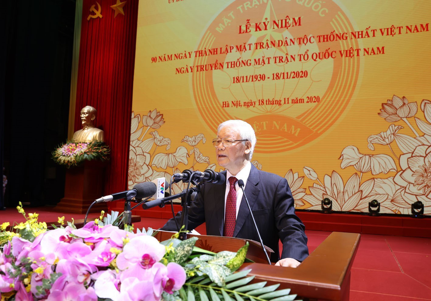 Thiên tai, dịch bệnh không thể cản bước lòng tự hào Việt Nam! - Ảnh 18.