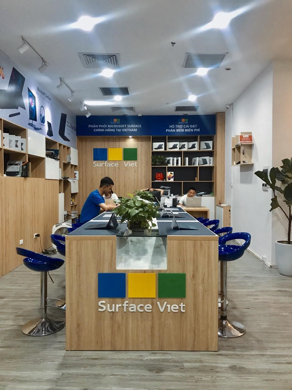 Surface Việt: Hệ thống bán lẻ laptop Microsoft Surface uy tín - Ảnh 5. Surface Việt: Hệ thống bán lẻ laptop Microsoft Surface uy tín - Ảnh 5.