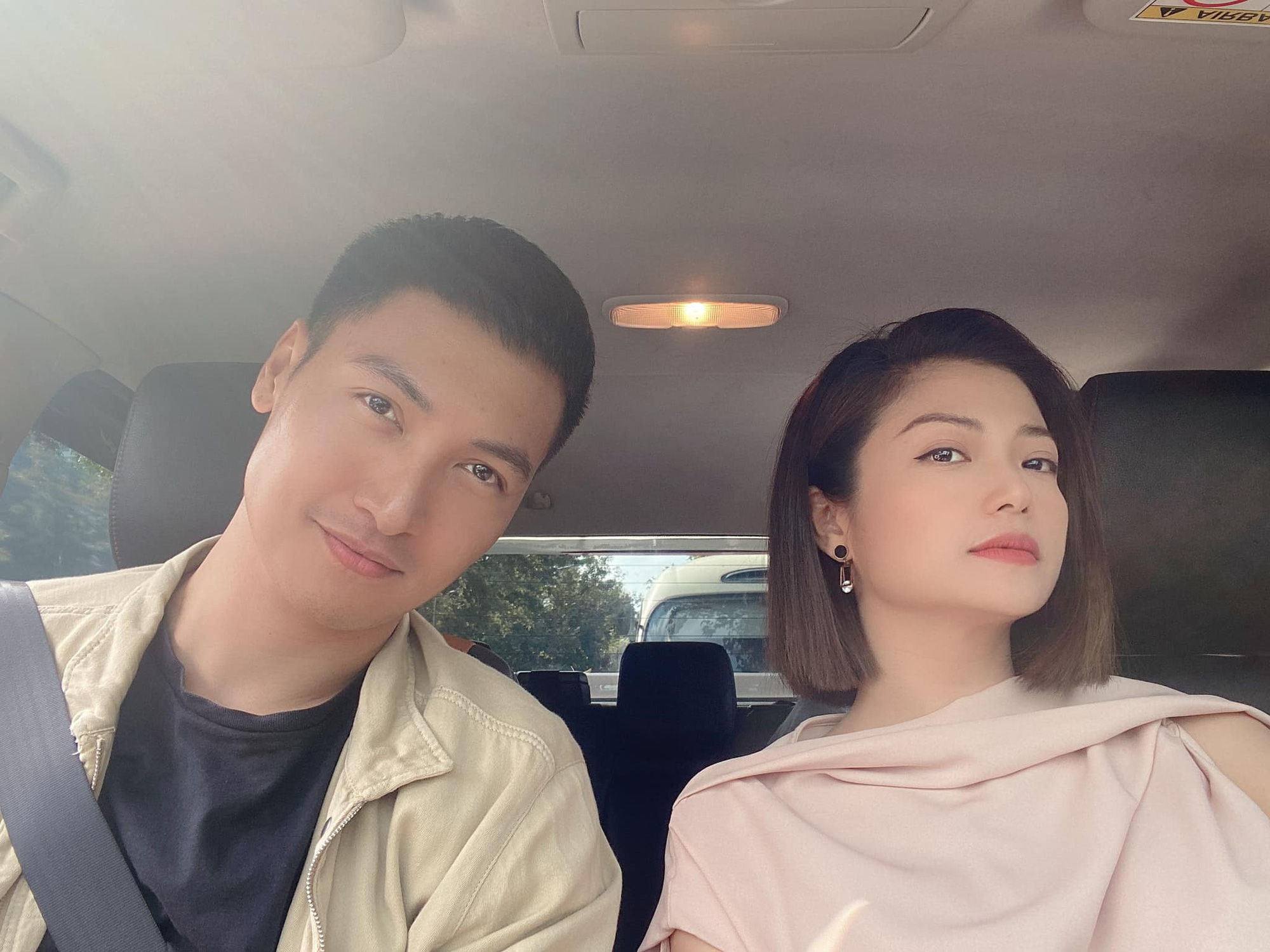 Hậu trường cực xinh của diễn vi&ecirc;n Kiều Anh trong phim Hồ sơ c&aacute; sấu - Ảnh 5.