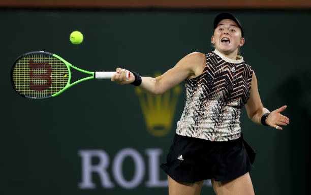 Indian Wells | Tiếp đà hồi sinh, Azarenka hạ Ostapenko để thẳng tiến vào chung kết - Ảnh 2.