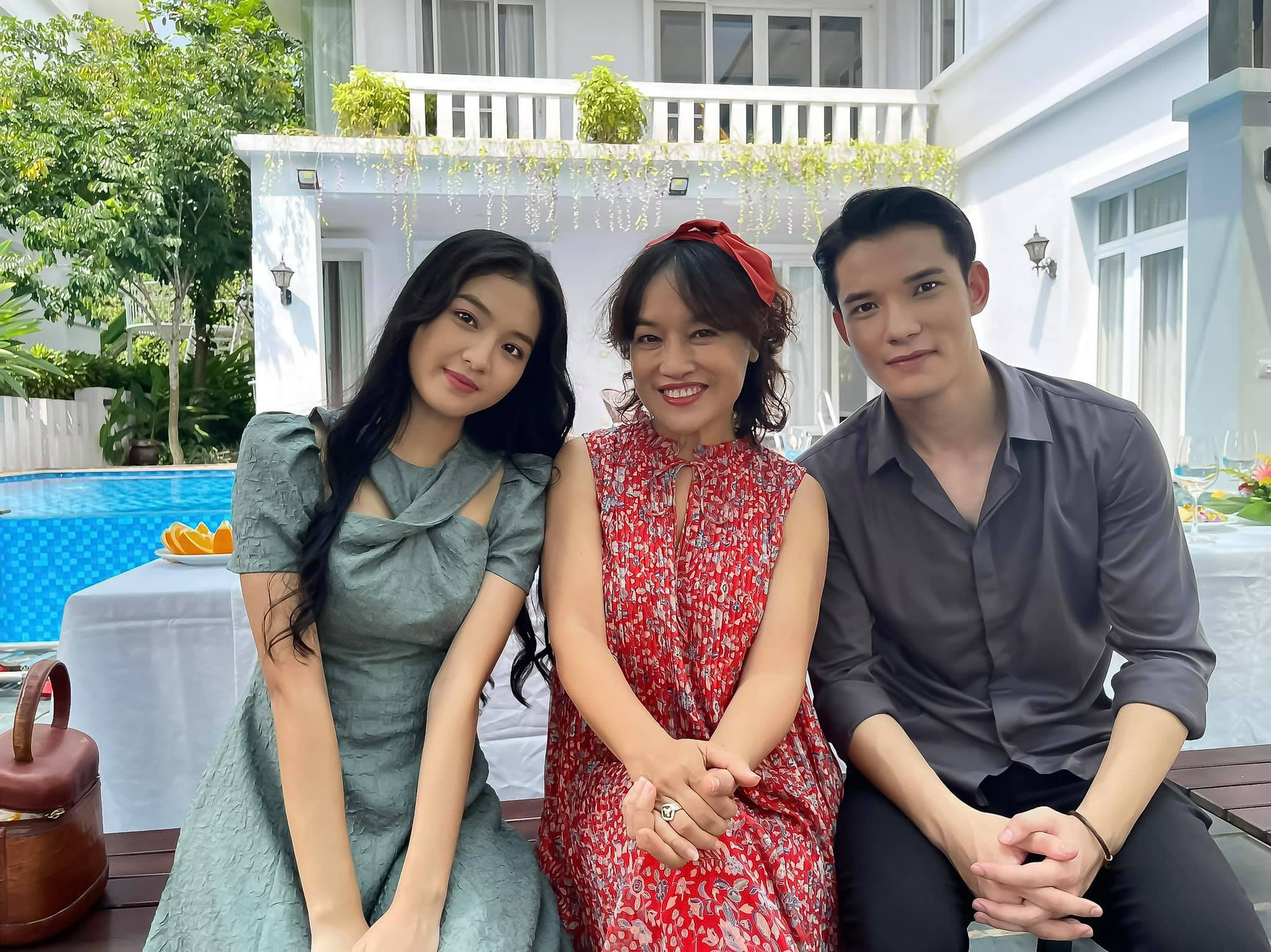 Diệp Hương vị t&igrave;nh th&acirc;n đẹp ngỡ ng&agrave;ng tuổi 24 - Ảnh 8.