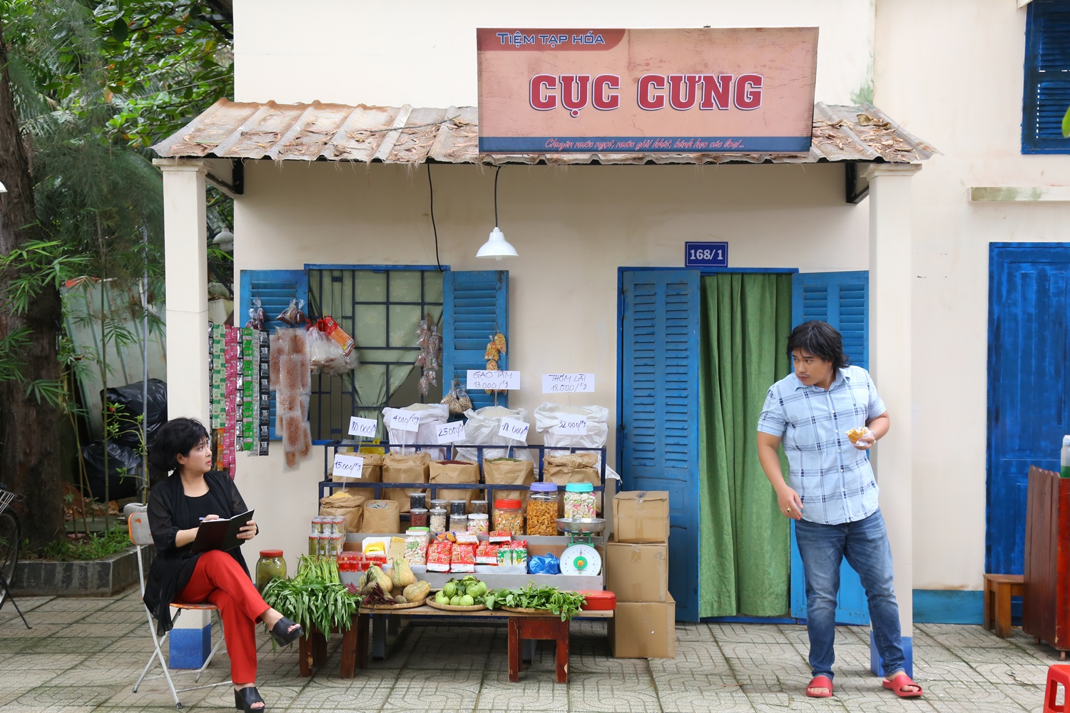 Quán quân Sao nối ngôi Bùi Công Danh hạnh phúc khi làm con trai nghệ sĩ Trung Dân - Ảnh 3. Quán quân Sao nối ngôi Bùi Công Danh hạnh phúc khi làm con trai nghệ sĩ Trung Dân - Ảnh 3.