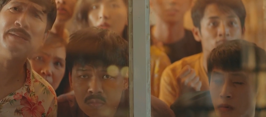 11 tháng 5 ngày: Hành trình đẹp đẽ của tuổi trẻ, bộ phim đặc biệt khiến khán giả quay xe bất ngờ - Ảnh 5. 11 tháng 5 ngày: Hành trình đẹp đẽ của tuổi trẻ, bộ phim đặc biệt khiến khán giả quay xe bất ngờ - Ảnh 5.