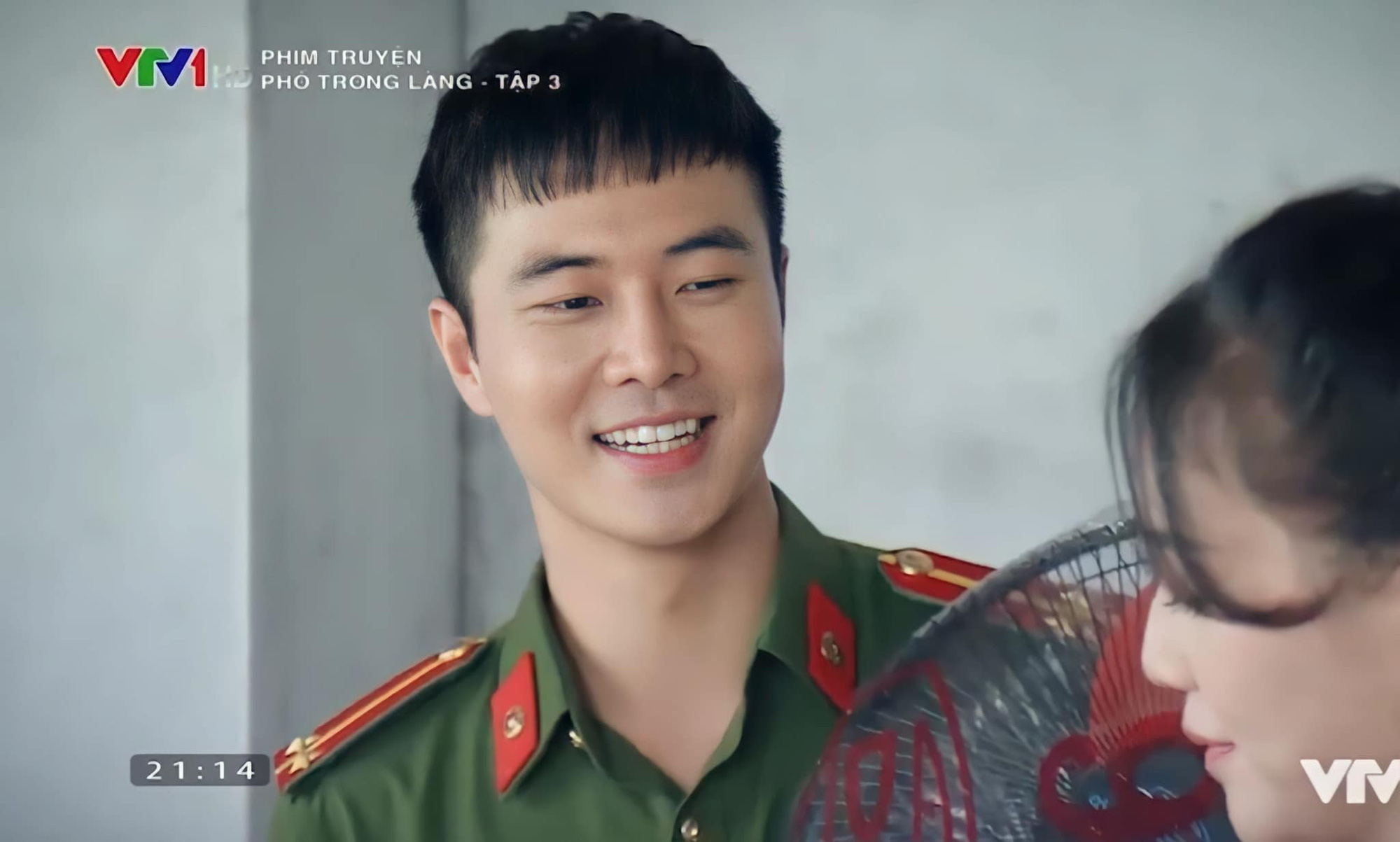 Điểm danh 3 nam thần của phim Phố trong làng - Ảnh 3. Điểm danh 3 nam thần của phim Phố trong làng - Ảnh 3.