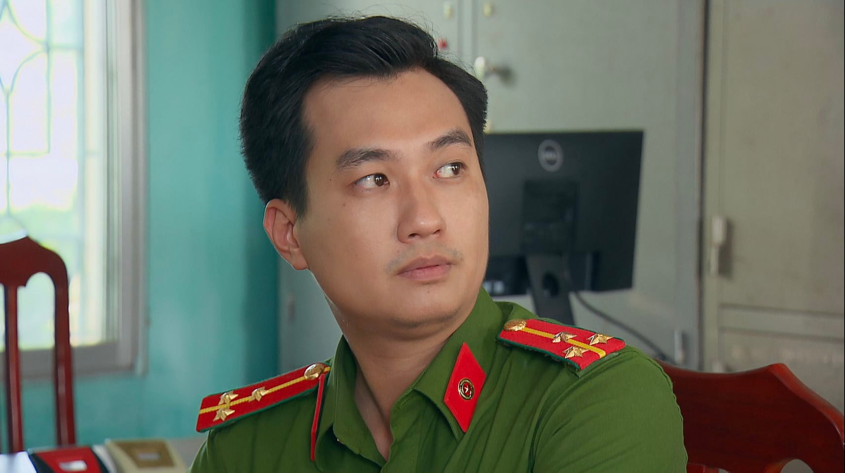 Phố trong l&agrave;ng - Tập 14: B&agrave; M&acirc;y c&oacute; b&aacute;n đứng Ngọc? - Ảnh 3.