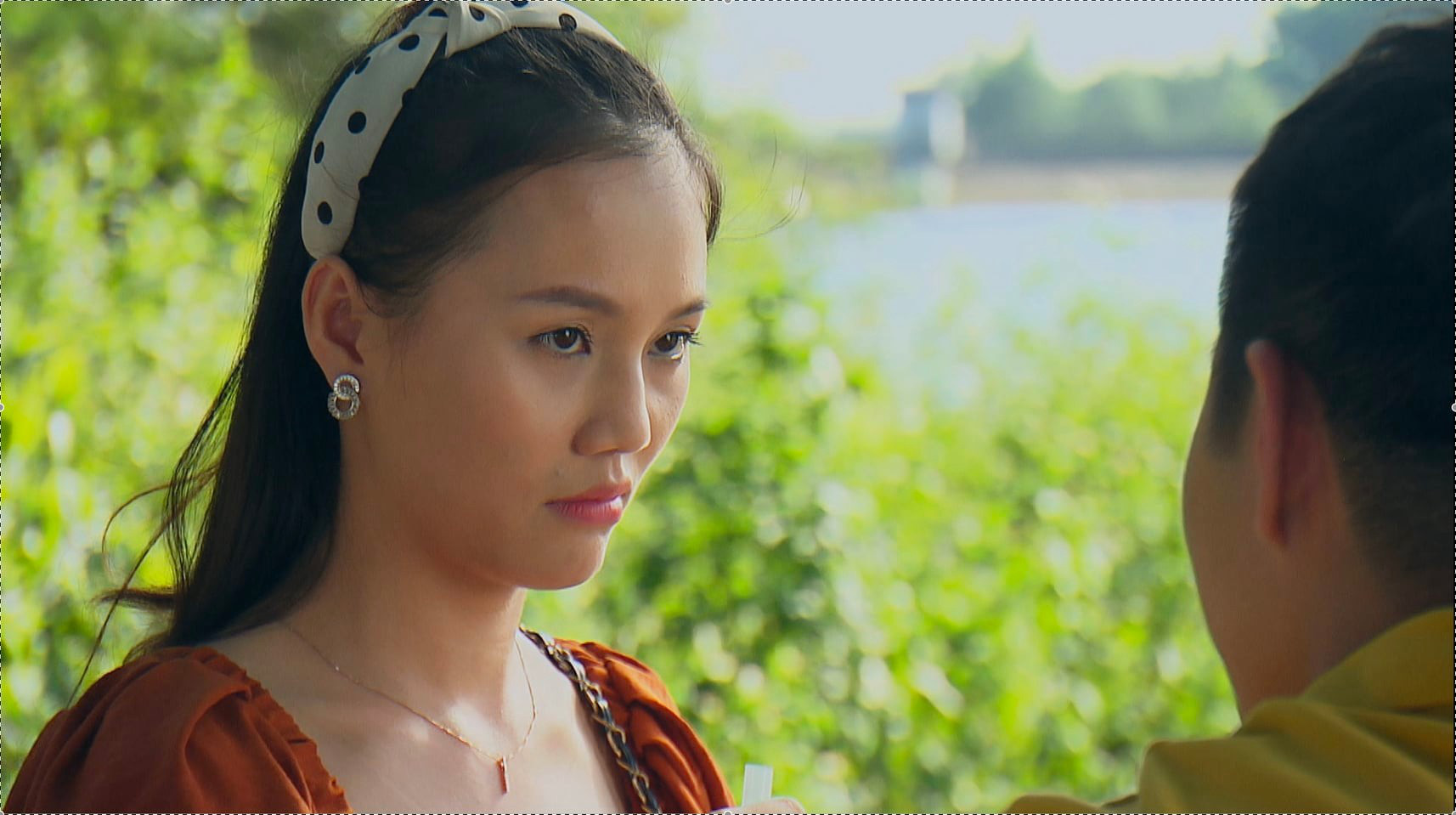 Phố trong l&agrave;ng - Tập 14: B&agrave; M&acirc;y c&oacute; b&aacute;n đứng Ngọc? - Ảnh 13.