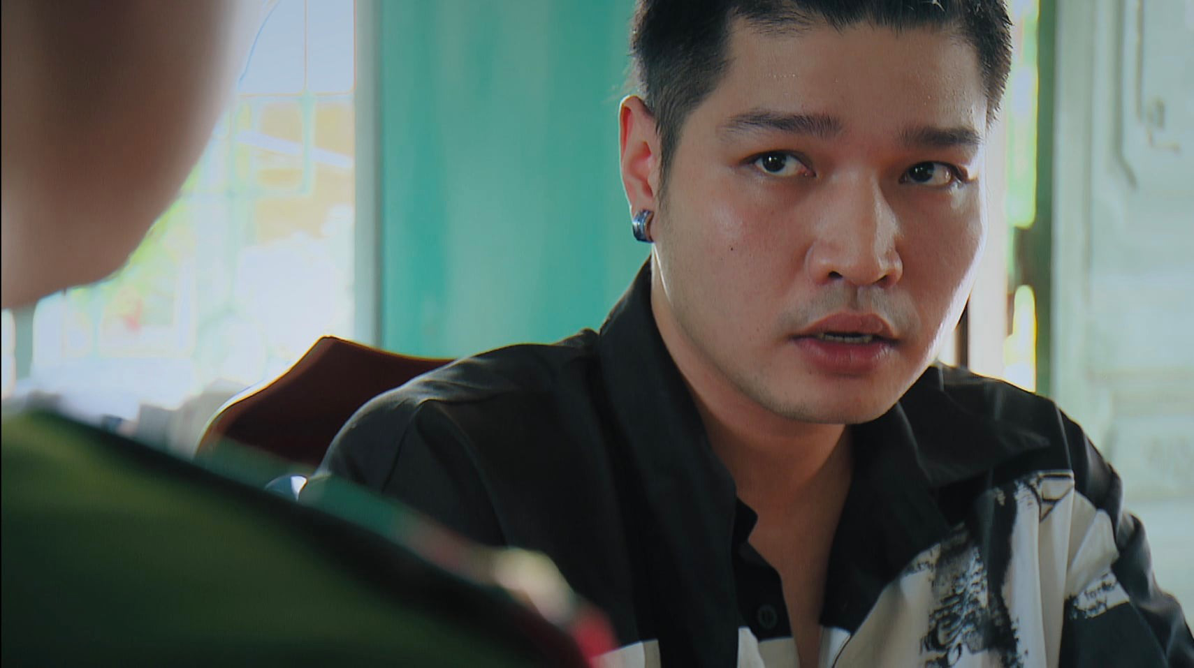 Phố trong làng - Tập 23: Nam đã tìm ra hung thủ thực sự vụ trộm tiền? - Ảnh 17. Phố trong làng - Tập 23: Nam đã tìm ra hung thủ thực sự vụ trộm tiền? - Ảnh 17.