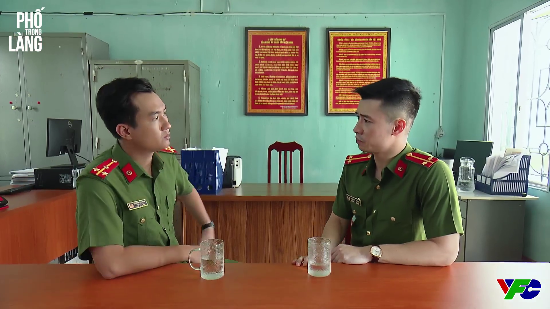 Phố trong làng - Tập 28: Nam tham gia chuyên án mới sau vụ trộm ở họ Vũ - Ảnh 1. Phố trong làng - Tập 28: Nam tham gia chuyên án mới sau vụ trộm ở họ Vũ - Ảnh 1.