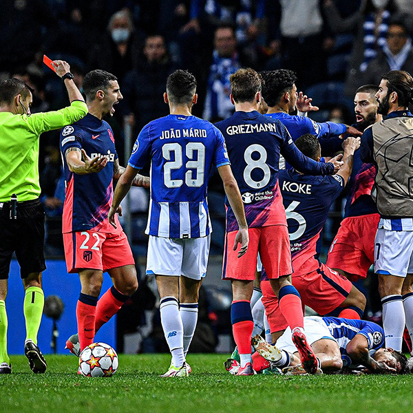 UEFA Champions League | Bảng B | Thắng kịch tính Porto, Atletico tiến vào vòng knock-out - Ảnh 2.