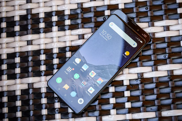 V&igrave; sao smartphone m&agrave;n h&igrave;nh trượt bị ghẻ lạnh? - Ảnh 1.