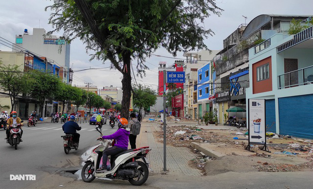 Thu hồi, đấu giá đất hai bên đường mới: Phương thức giải tỏa và giá đền bù? - Ảnh 1.