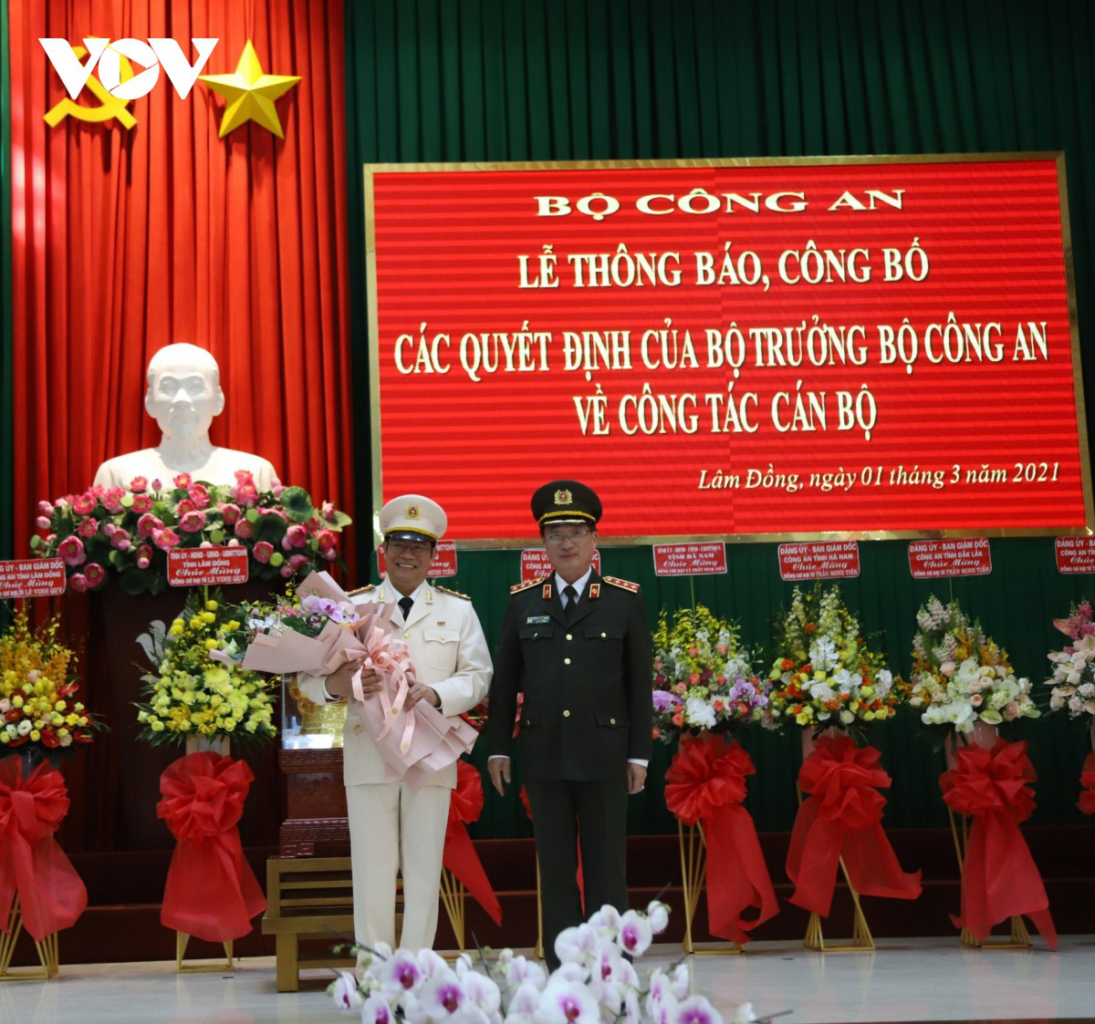 Giám đốc Công an Đắk Lắk về làm Phó Chủ nhiệm UBKT Đảng ủy Công an TW - Ảnh 2. Giám đốc Công an Đắk Lắk về làm Phó Chủ nhiệm UBKT Đảng ủy Công an TW - Ảnh 2.