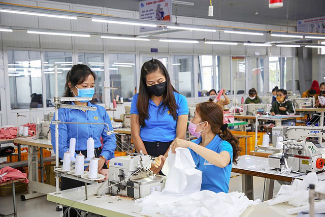 Quản lý nhà nước phải là hình phễu, song giờ chúng ta lại làm theo hình nón - Ảnh 1.