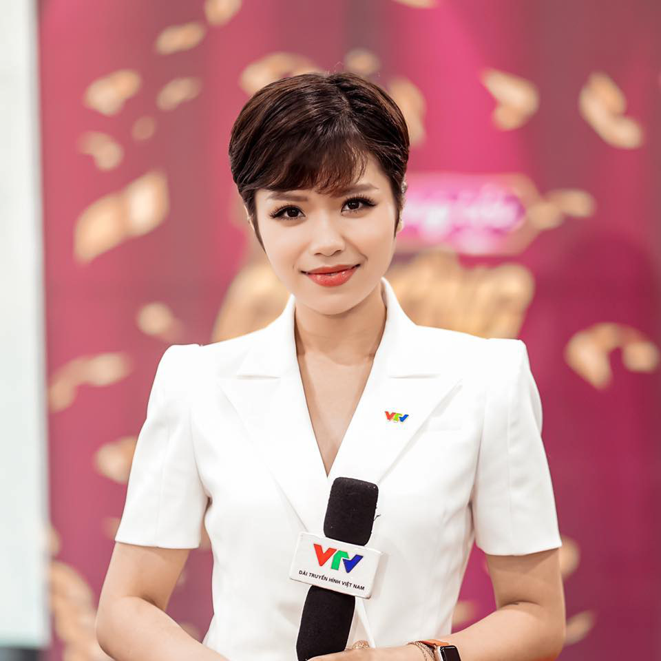Điểm danh những MC t&oacute;c ngắn cực trẻ trung ở VTV - Ảnh 14.