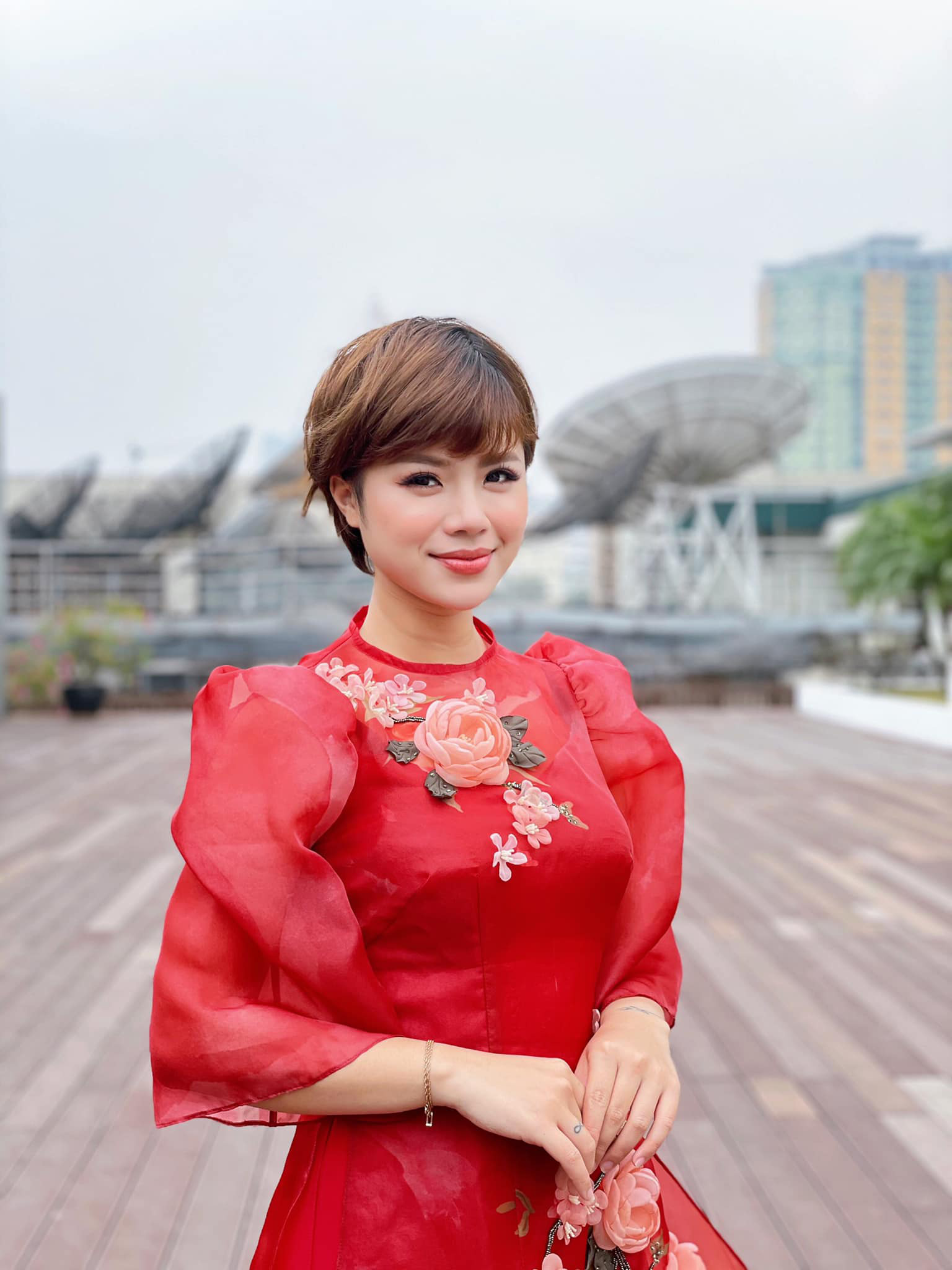 Điểm danh những MC t&oacute;c ngắn cực trẻ trung ở VTV - Ảnh 12.