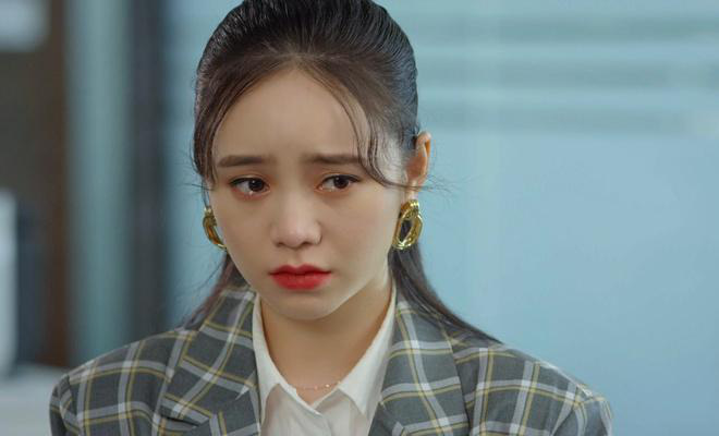 Loạt đồ xứng danh tiểu thư &uacute;t họ Cao Hướng dương ngược nắng - Ảnh 6.