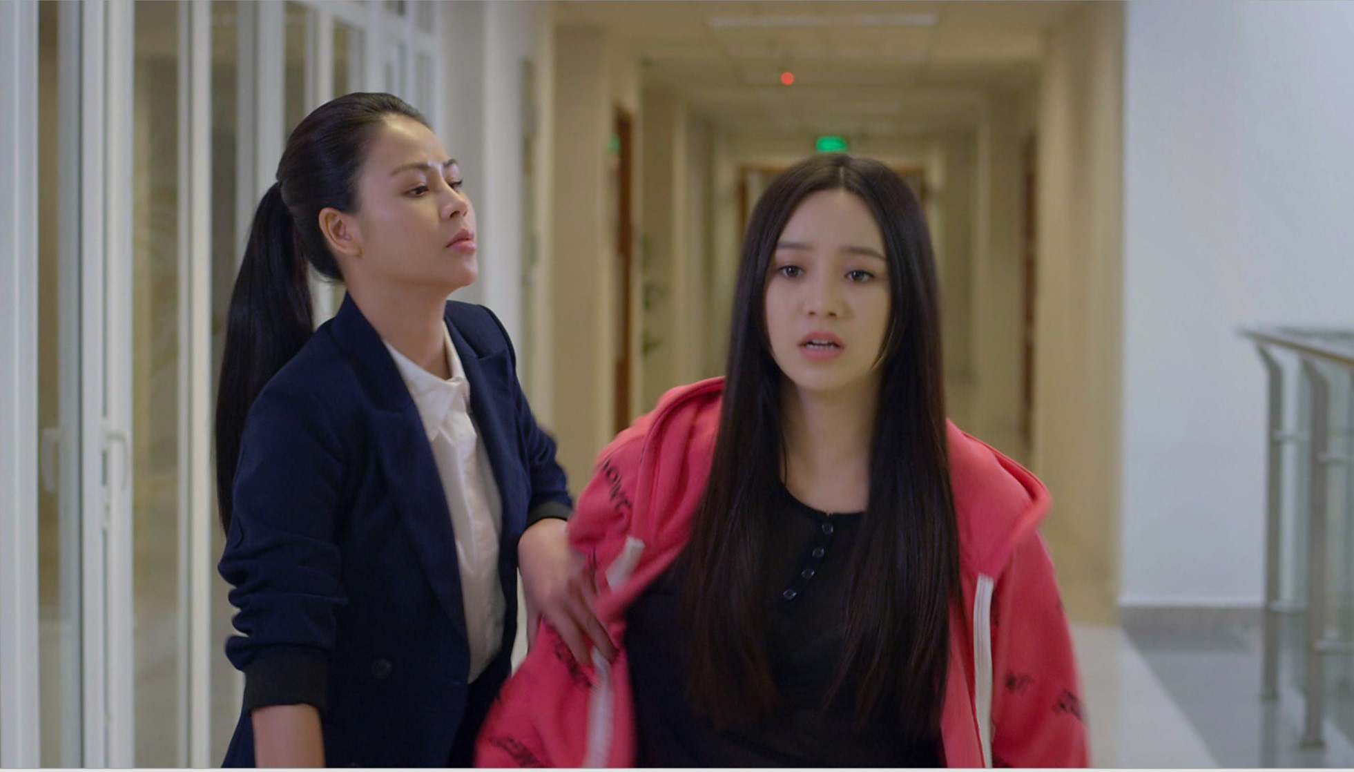 Loạt đồ xứng danh tiểu thư &uacute;t họ Cao Hướng dương ngược nắng - Ảnh 19.