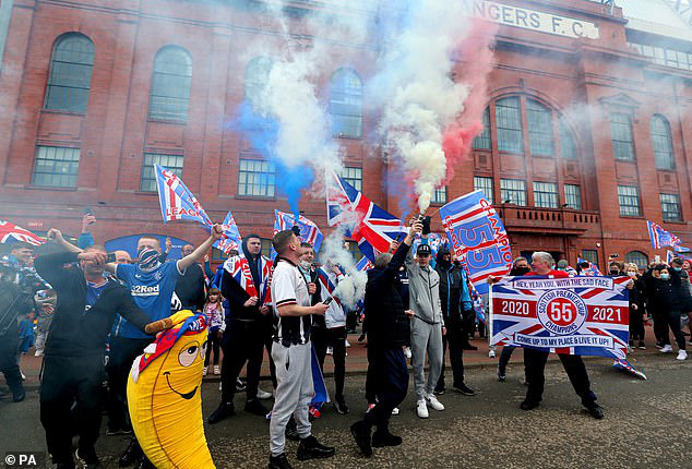 Steven Gerrard đưa Rangers lên ngôi vô địch Scotland - Ảnh 3.