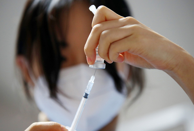 Hàn Quốc: Không tìm thấy mối liên hệ giữa 8 ca tử vong với vaccine COVID-19 - Ảnh 1.