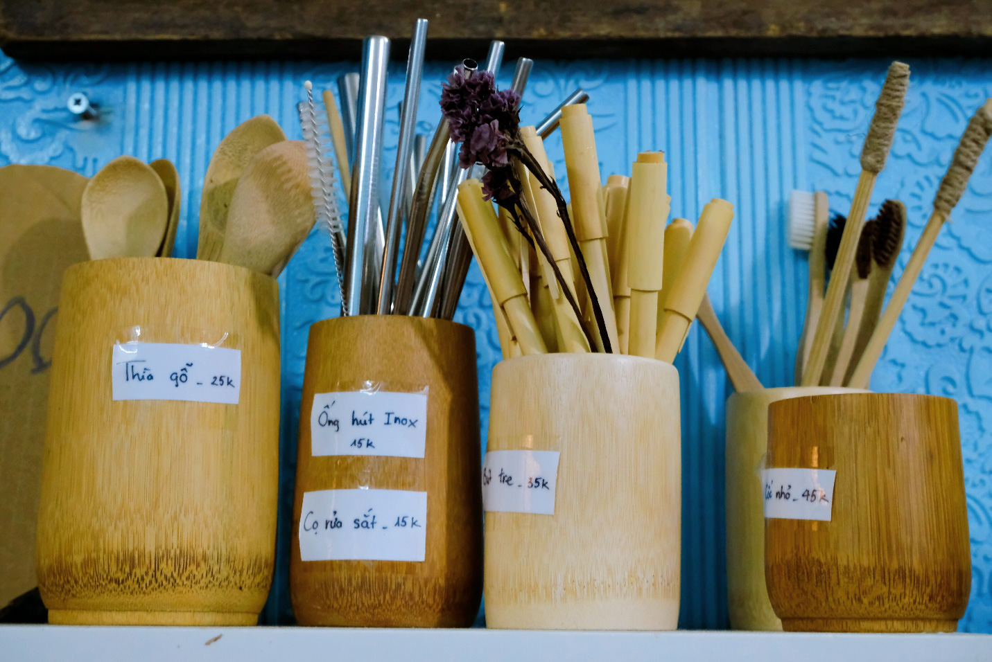 Kh&ocirc;ng muốn s&aacute;ch chết, thanh ni&ecirc;n trẻ mở thư viện miễn ph&iacute; giữa l&ograve;ng thủ đ&ocirc; - Ảnh 8.