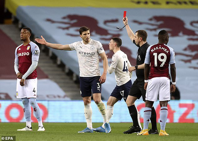 Aston Villa 1-2 Man City: Ngược dòng chiến thắng, vững vàng ngôi đầu - Ảnh 1.