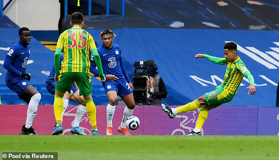 Chelsea 2-5 West Brom: Tấm thẻ đỏ tai hại của Thiago Silva - Ảnh 2.