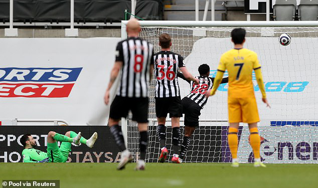 Newcastle 2-2 Tottenham: Thủng lưới phút cuối, Tottenham mất điểm đáng tiếc - Ảnh 4.