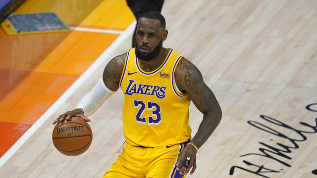 Lebron James vi phạm quy tắc phòng dịch COVID-19 - Ảnh 1.