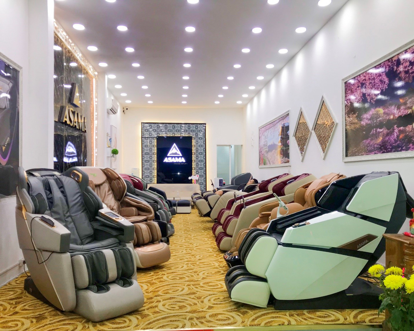 Đột ph&aacute; c&ocirc;ng nghệ 4.0 với ghế massage ASAMA - Ảnh 4.