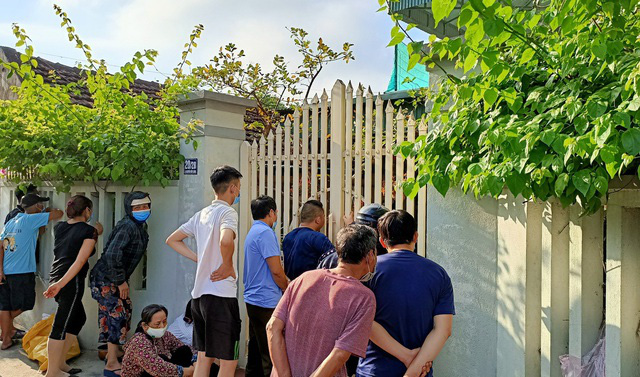 Nghi án con trai ngáo đá cắt cổ mẹ đẻ tử vong - Ảnh 3.
