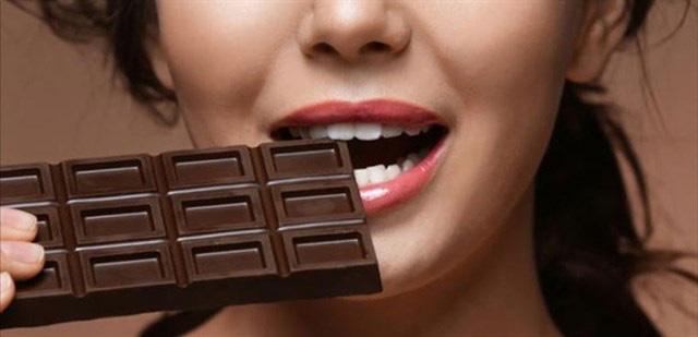 Làm thế nào để ăn chocolate thỏa thích mà không sợ tăng cân? - Ảnh 1.