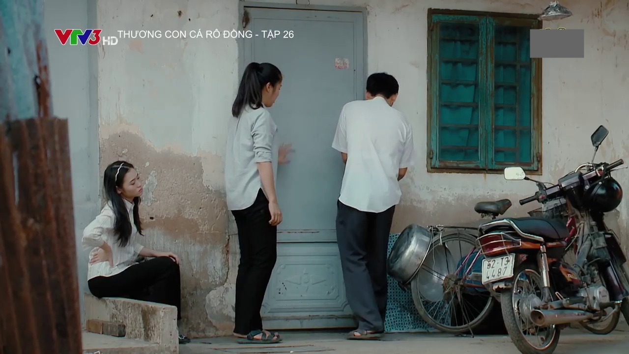 Thương con cá rô đồng - Tập 26: Chị em Thương chính thức khăn gói lên Sài Gòn - Ảnh 5. Thương con cá rô đồng - Tập 26: Chị em Thương chính thức khăn gói lên Sài Gòn - Ảnh 5.