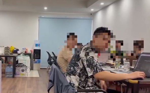 Văn phòng núp bóng căn hộ chung cư: Chế tài xử phạt chưa đủ sức răn đe? - Ảnh 1.