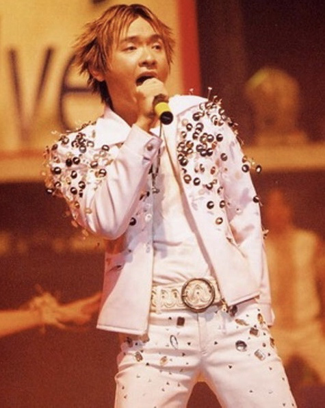 Ca sĩ Việt Quang qua đời ở tuổi 44 - Ảnh 1.