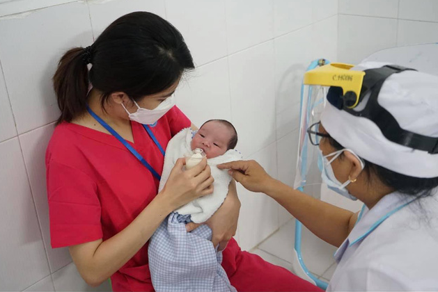 TP. Hồ Chí Minh: Khánh thành trung tâm H.O.P.E chăm sóc trẻ sơ sinh có mẹ nhiễm COVID-19 - Ảnh 2.