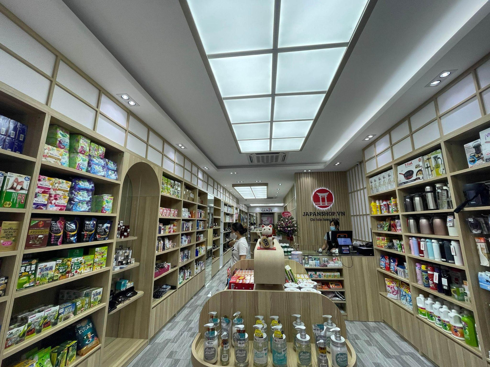 Japanshop.vn - H&agrave;nh tr&igrave;nh kh&aacute;m ph&aacute; chuỗi si&ecirc;u thị với hơn 4.000 sản phẩm Nhật ch&iacute;nh h&atilde;ng - Ảnh 2.