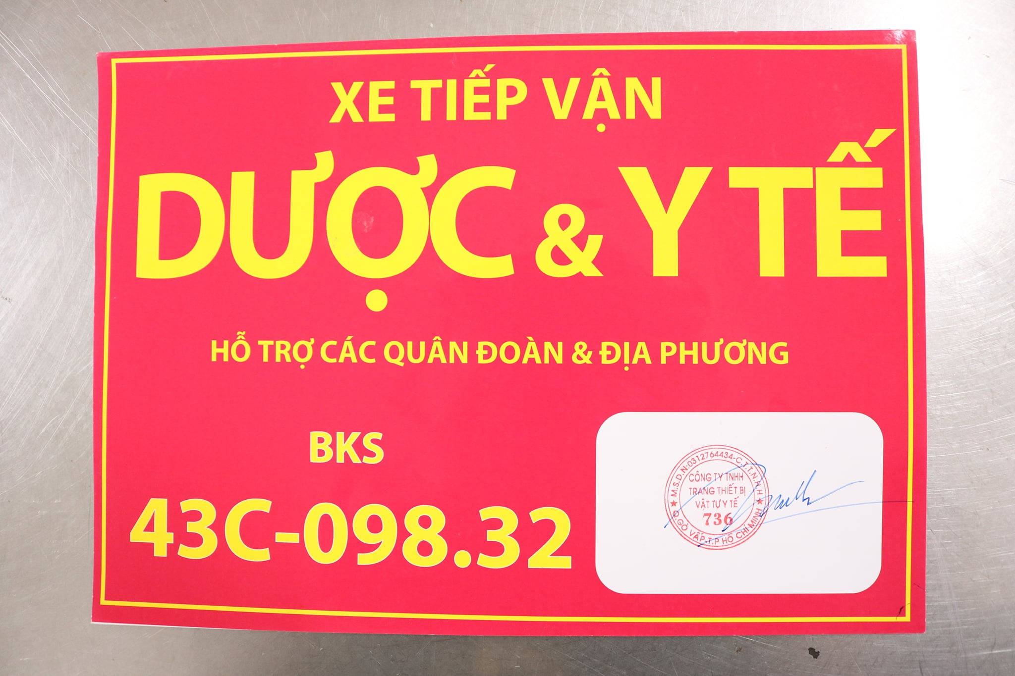 Giả danh trung tướng qu&acirc;n đội ti&ecirc;u thụ thuốc được cho l&agrave; chữa COVID-19 - Ảnh 6.