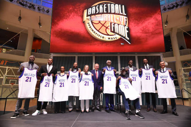 4 cầu thủ NBA góp mặt trong Nhà lưu danh bóng rổ 2021 - Ảnh 1.