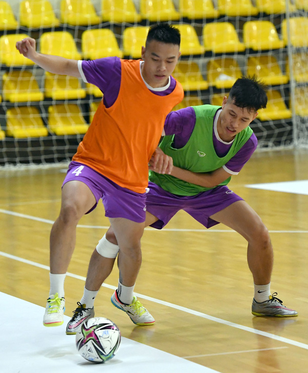 ĐT futsal Việt Nam tập trung cao độ cho trận đấu then chốt với ĐT futsal Panama - Ảnh 1.