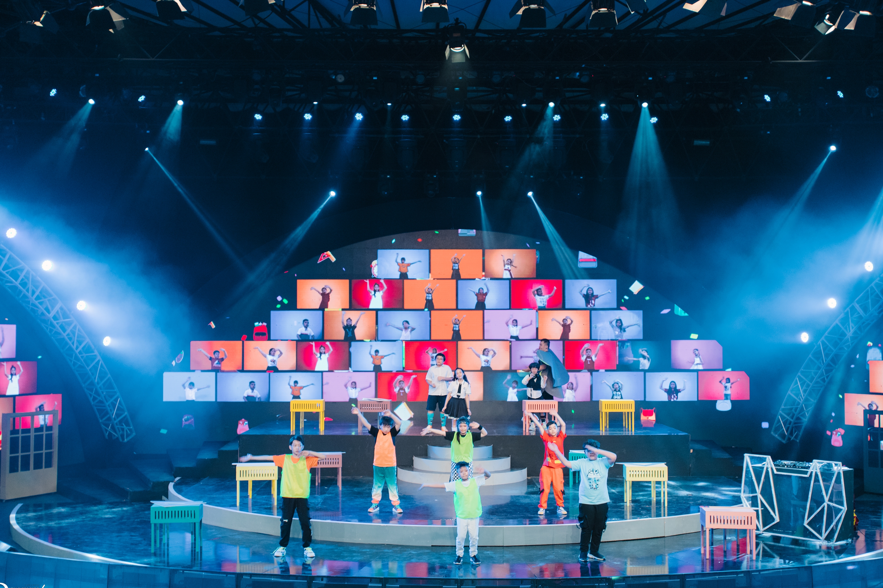 Chia sẻ để gần nhau hơn - Lớp học diệu kỳ: Đ&oacute;n Trung thu nhiệm m&agrave;u trong m&ugrave;a dịch - Ảnh 10.