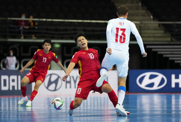 Vũ Đức Tùng chưa thể ra sân trong trận ĐT futsal Việt Nam gặp ĐT futsal Nga tại vòng 1/8 - Ảnh 3.