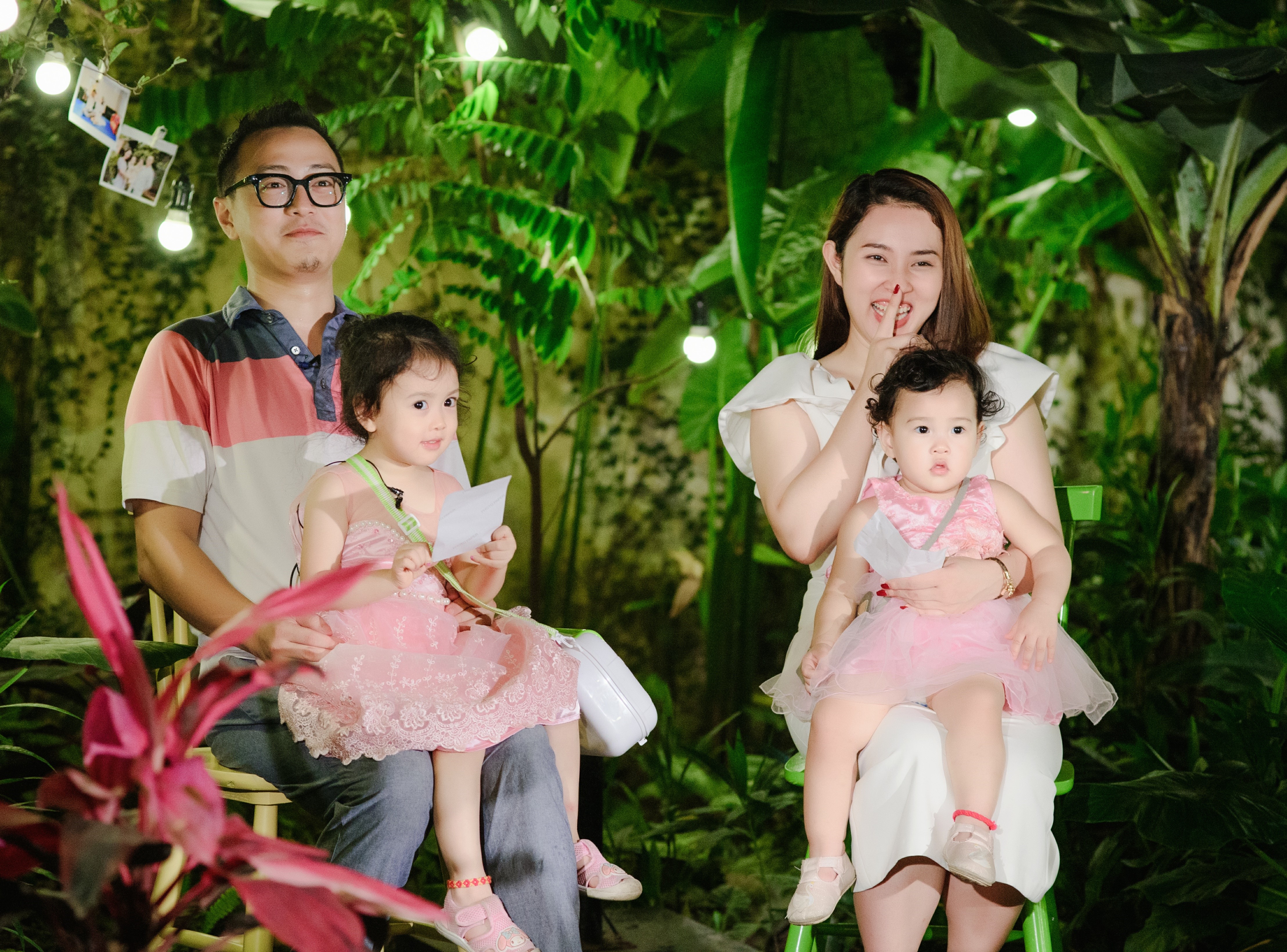 Cuộc chiến nuôi con: Điểm hẹn thực tế giúp hành trình nuôi dạy con không thành cuộc chiến - Ảnh 4. Cuộc chiến nuôi con: Điểm hẹn thực tế giúp hành trình nuôi dạy con không thành cuộc chiến - Ảnh 4.