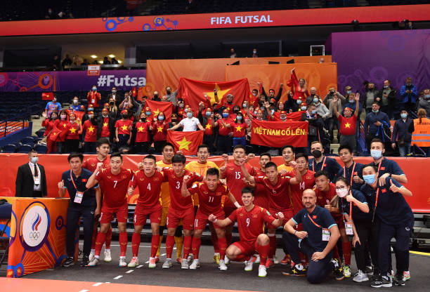 ĐT Futsal Việt Nam giành kết quả bất ngờ trước nhà đương kim Á quân World Cup Futsal - Ảnh 9.