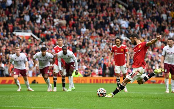 Bruno Fernandes sút hỏng phạt đền, Man Utd bại trận trước Aston Villa - Ảnh 2.