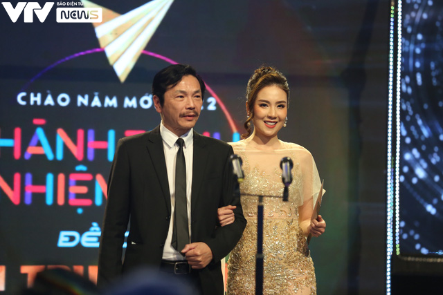 Hương vị tình thân thắng giải Phim truyền hình ấn tượng tại VTV Awards 2021 - Ảnh 1.
